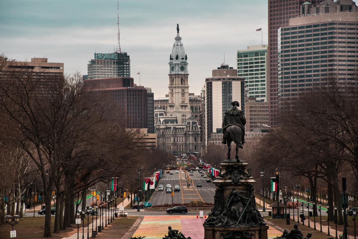 A shot of the historic Philadelphia city hall. 