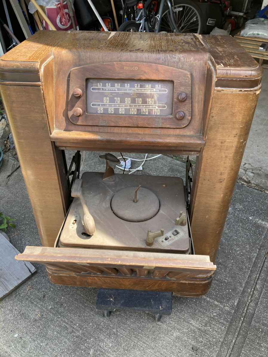 Second jukebox project: a 1946 Philco