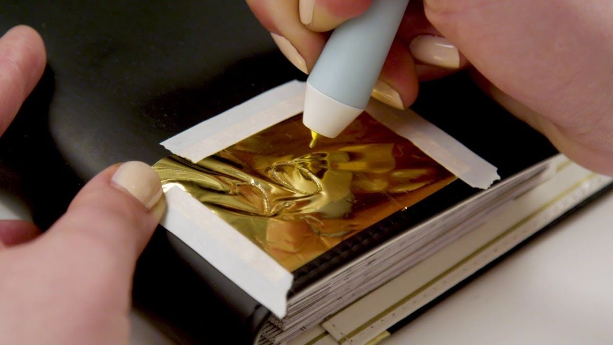 You can write or draw with the Foil Quill pen on multiple surfaces.