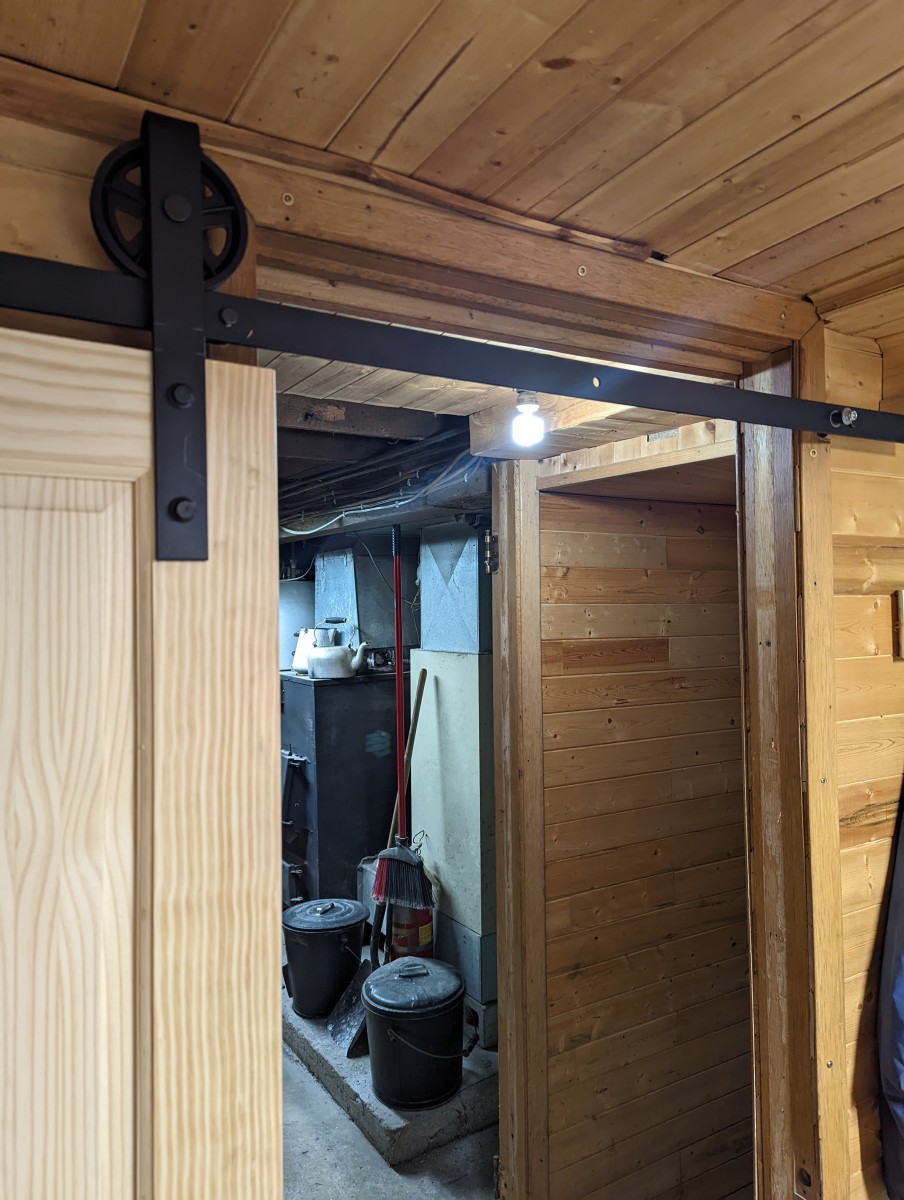 door-for-shower-room-in-basement