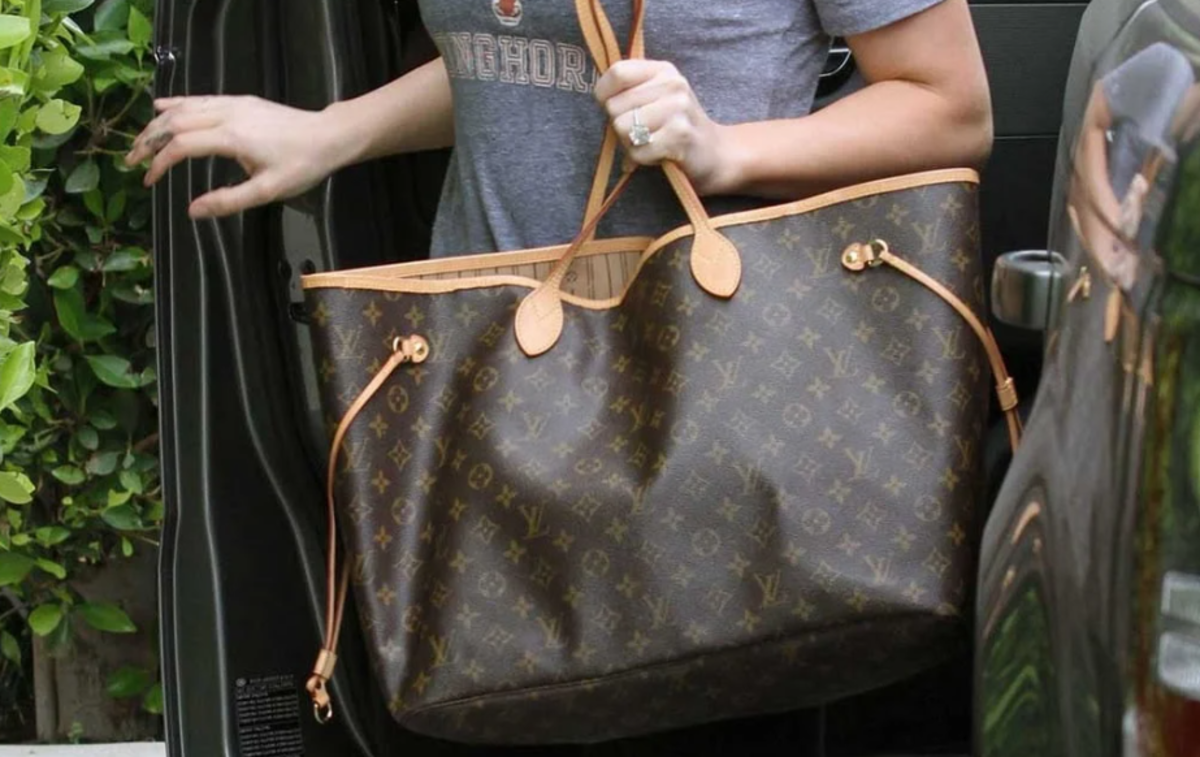 the-8-most-practical-designer-handbags