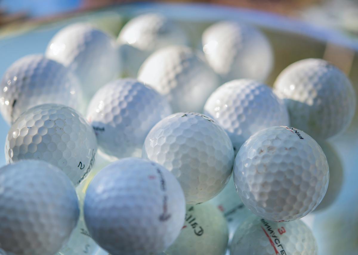 The Four Best Practice Golf Balls for Backyard or Indoor Use