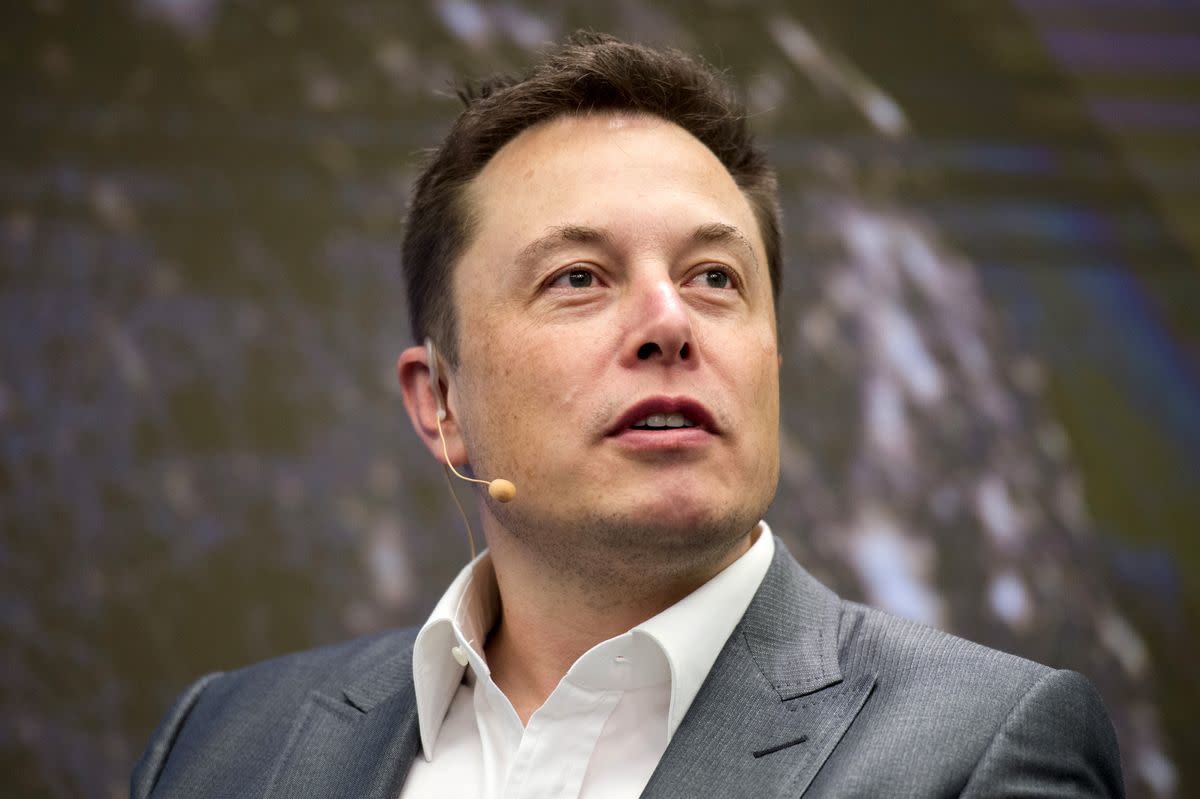 Elon Musk Introduces New Company, Neuralink, Which Plans To Merge Human Brains With Computers 