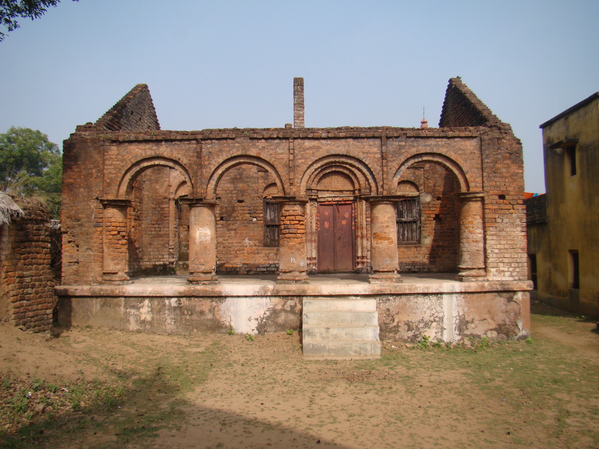 A dilapidated temple; Maluti