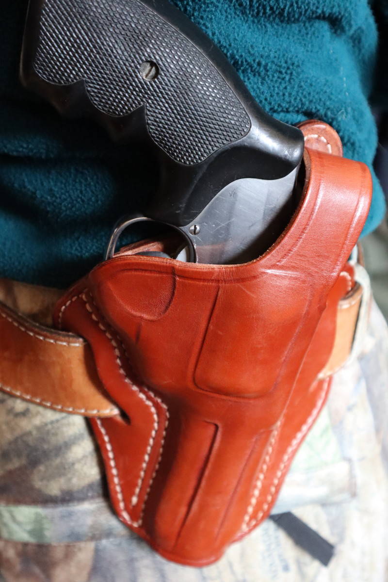 Open Carry:  5 Things You Need to Know Before You Hit the Streets