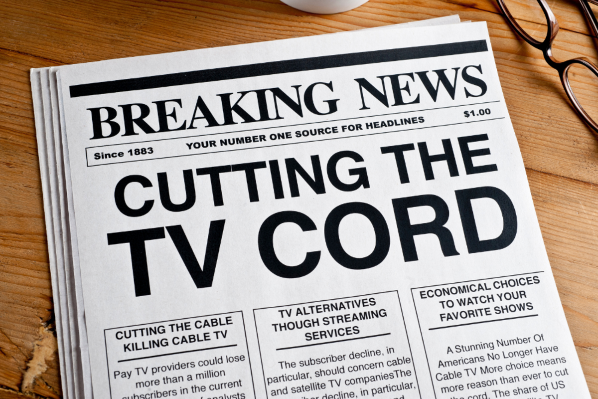 4 Reasons to Cut the Cord and Ditch Cable Television