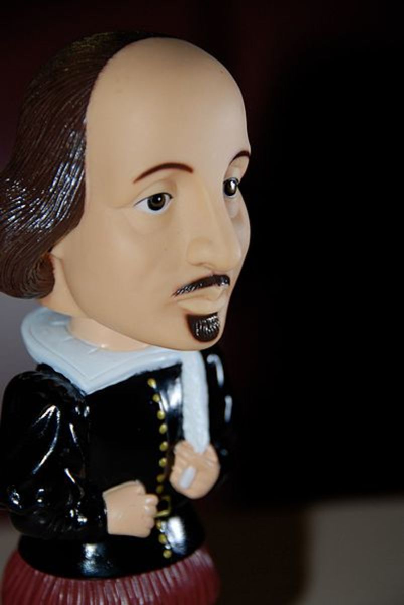 Who Doesn't love a bobble-head Shakespeare?