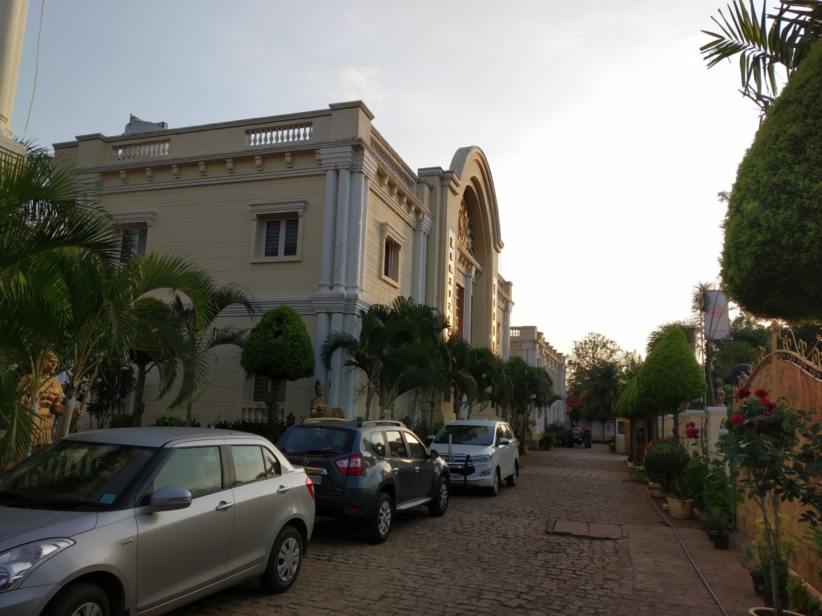 Hotel Kumararaja Palace