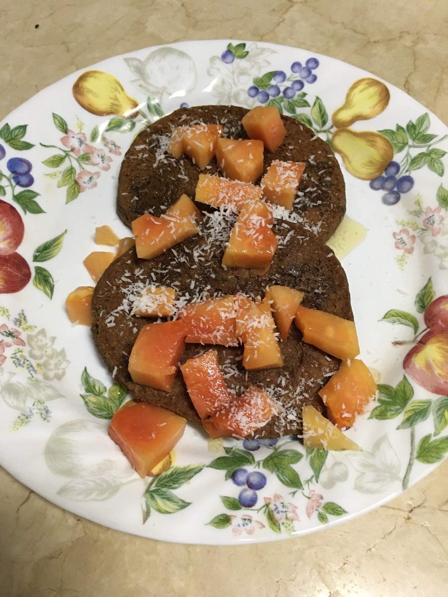 Cacao pancakes with almond flour are tasty and healthy