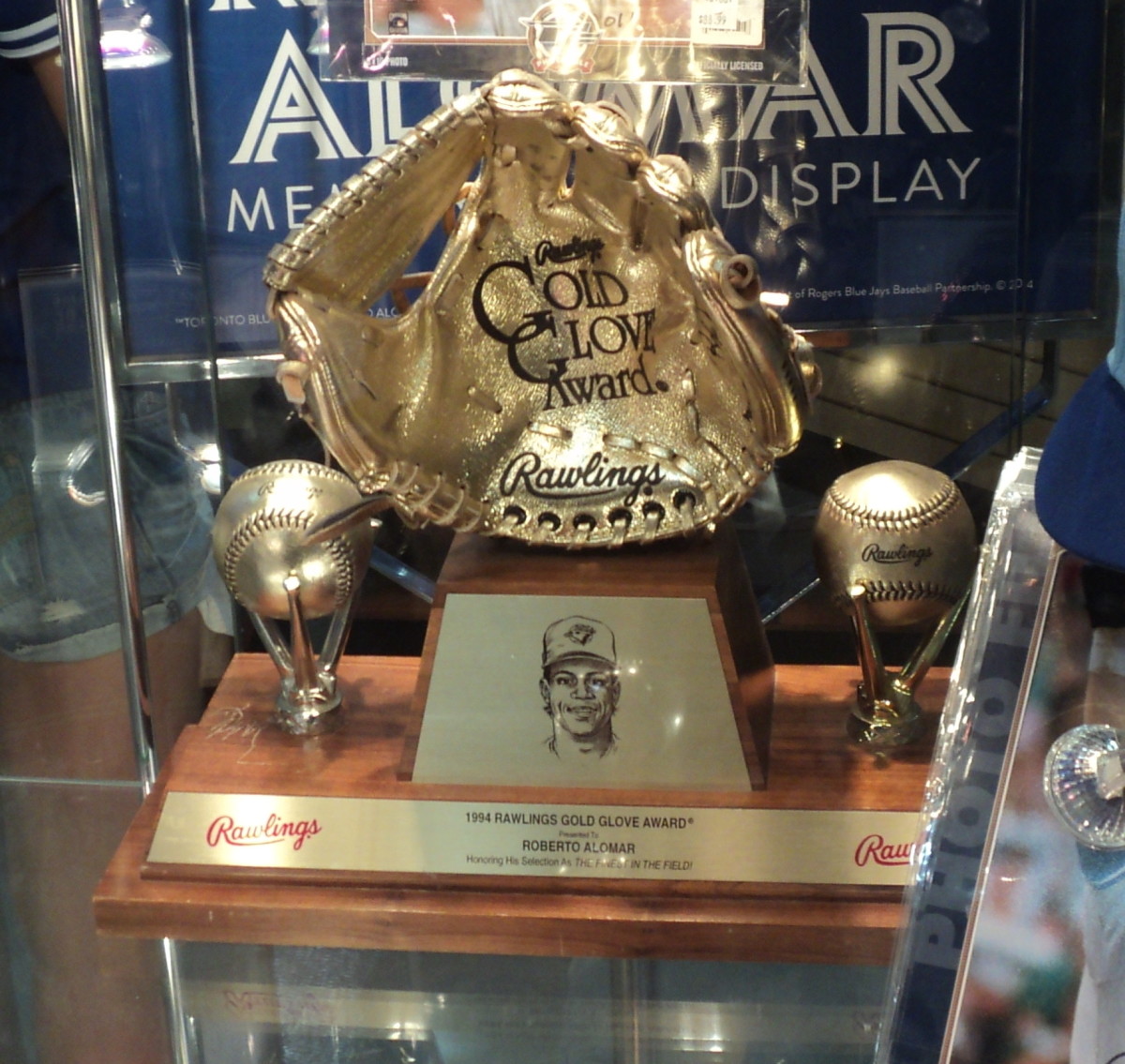 MLB's Roberto Clemente Award Promo064