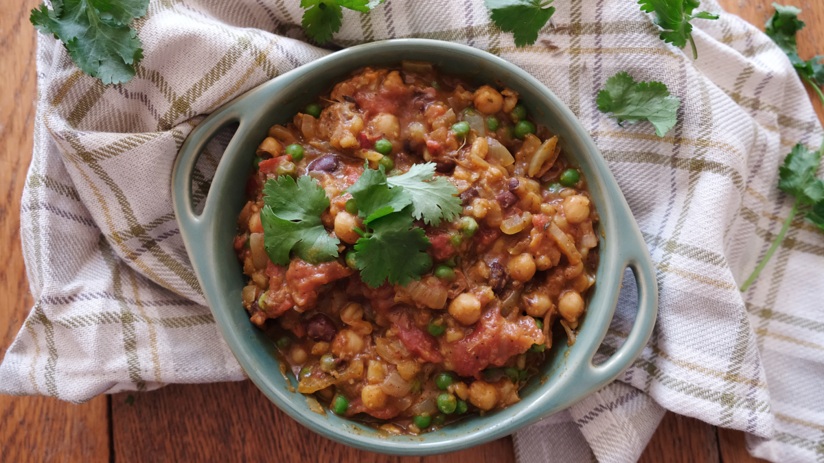 Vegetarian Haggis Keema Curry is full of tasty spices, healthy nutrients, fibre and protein. 