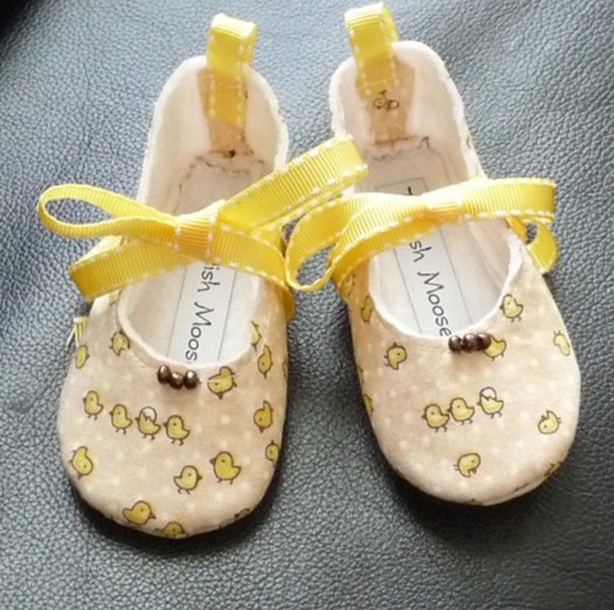 babys-first-easter-ideas-outfits-easter-baskets-gifts