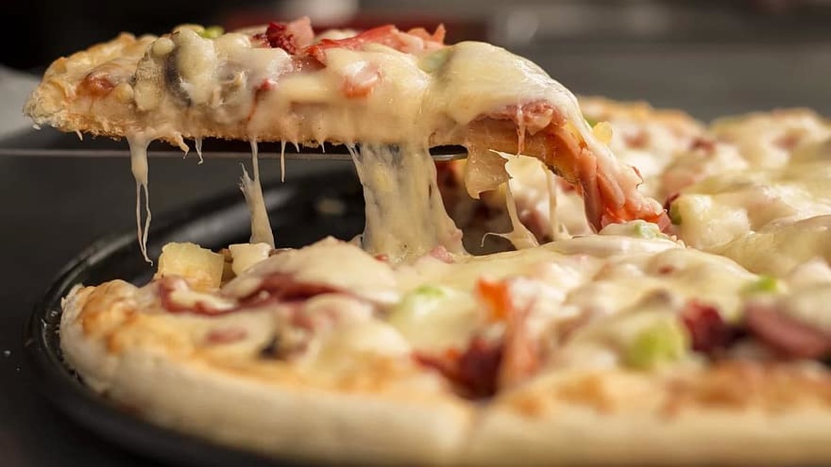 Delicious Vegan Pizza You Won't Regret