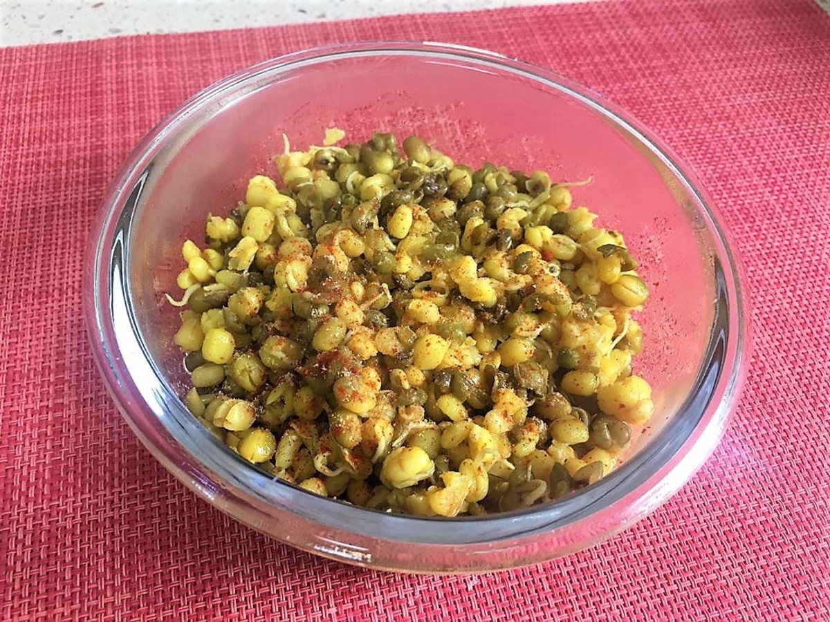 Masala moong sprouts curry
