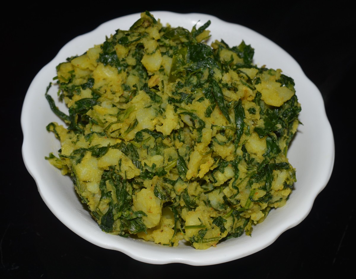 Natural Flavored Aloo Methi Side Dish (Potato Fenugreek Leaf Curry) Recipe