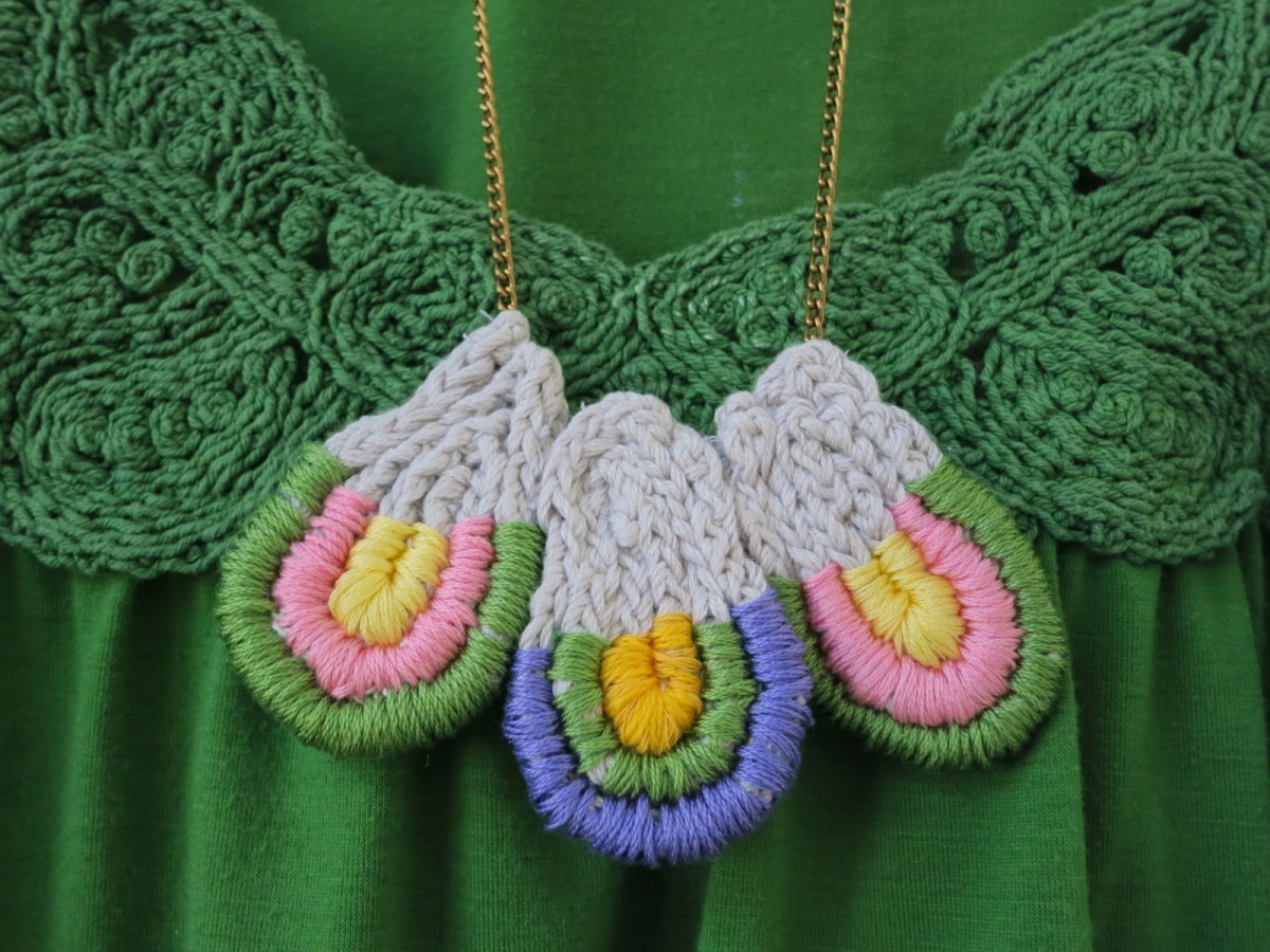 hand knit i-cord necklace  (c) purl3agony 2013