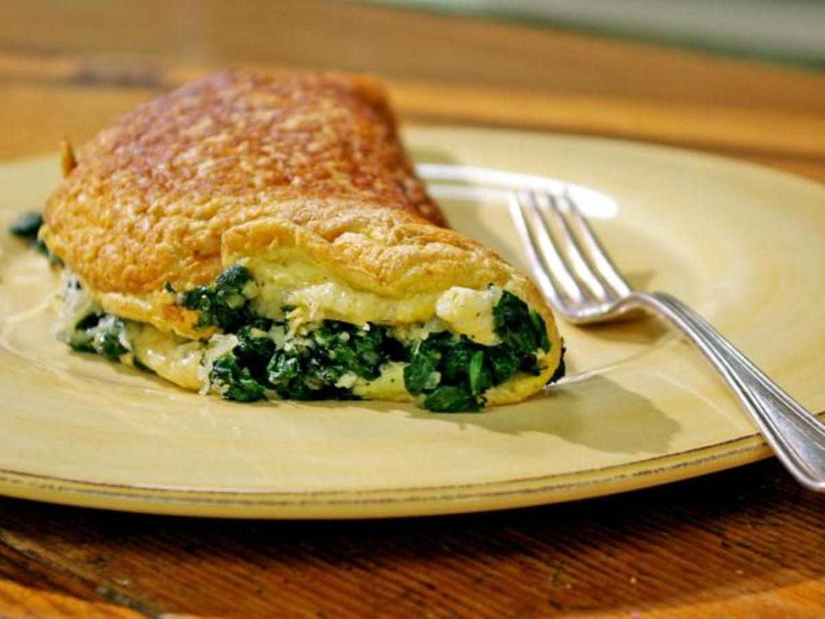 Healthy and Delicious Spinach Cheese Omelette Recipe