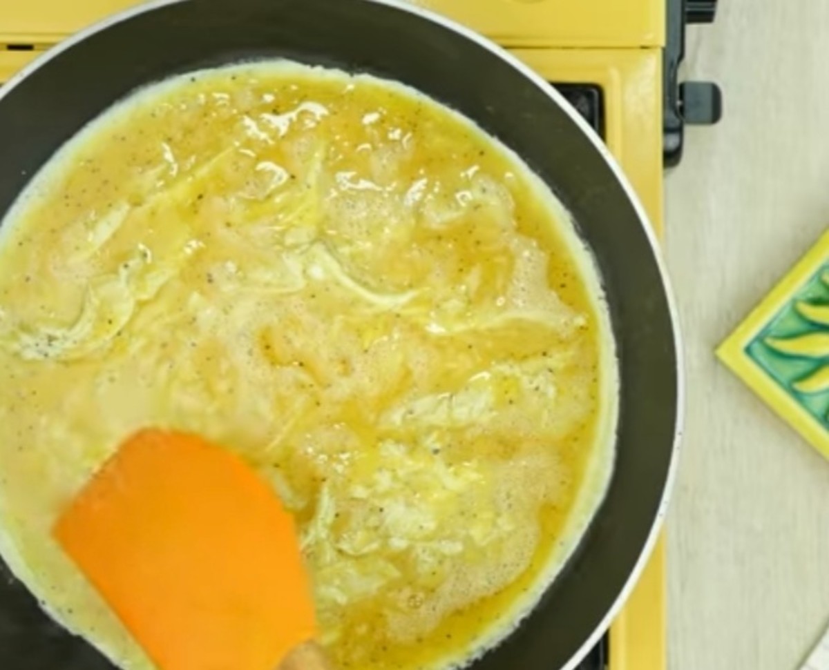 Step 3: Now in a nonstick pan cook the beaten eggs. Cook for 2 to 3 minutes on low flame.