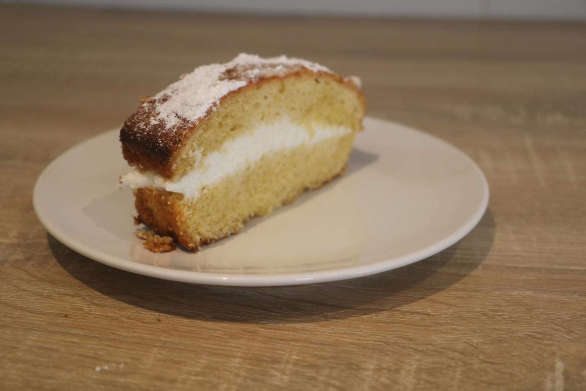 soft-paradise-sponge-cake-whipped-cream-filling