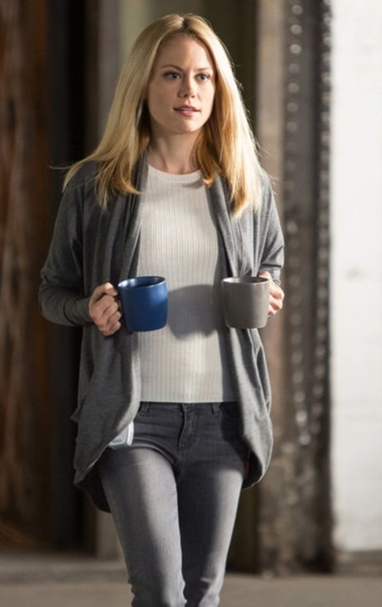 Actress, Claire Coffee