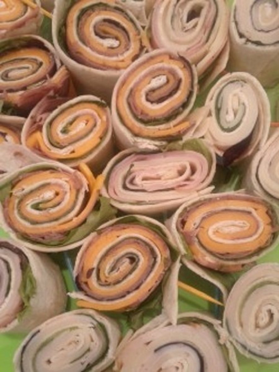 Tortilla Pinwheels for Easy Lunches or Fun Appetizers