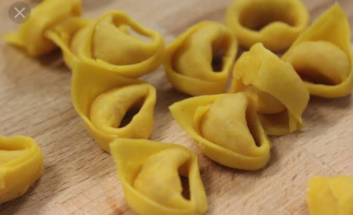 Tortellini or meat stuffed pasta