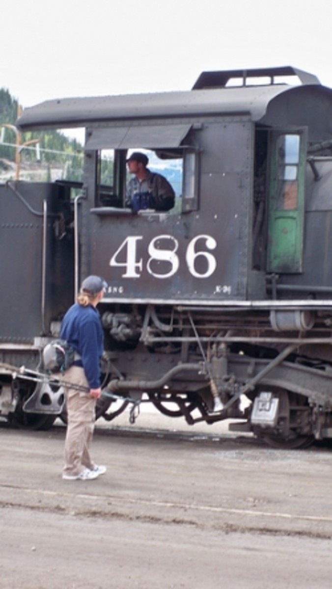 A Ride on Colorado's Durango and Silverton Narrow Gauge Railroad (DSNGR)