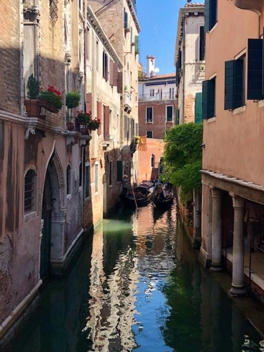 7 Things to Do in Venice Over a Day or Two - WanderWisdom