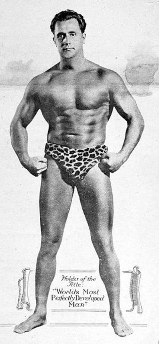 Charles Atlas in all his muscular glory.