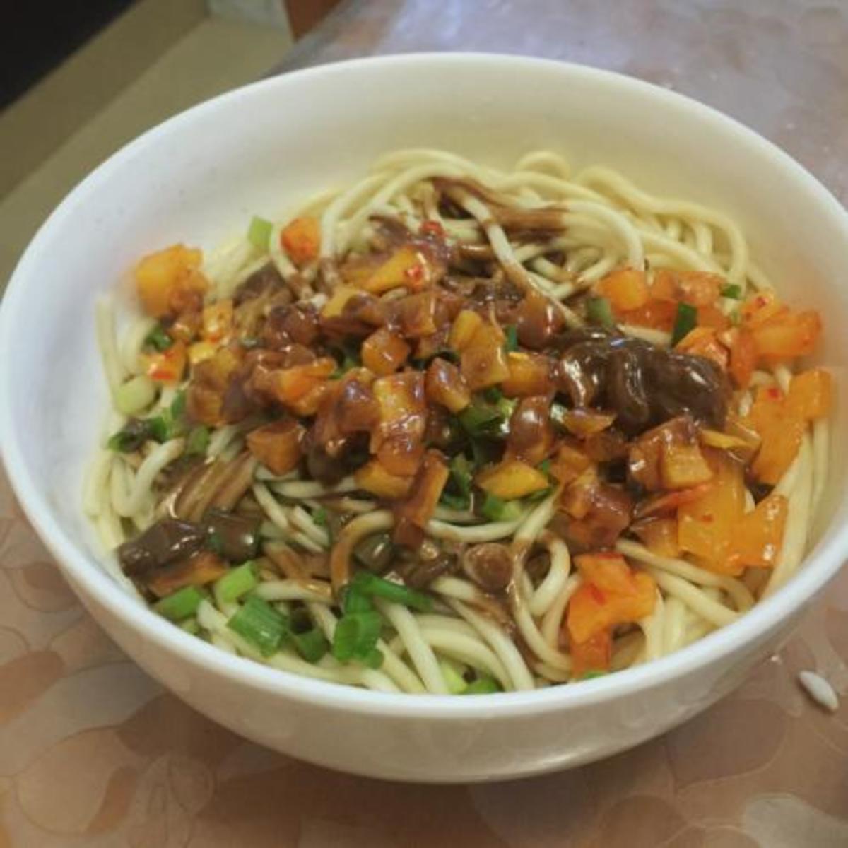 Wuhan Hot dry noodles introduction