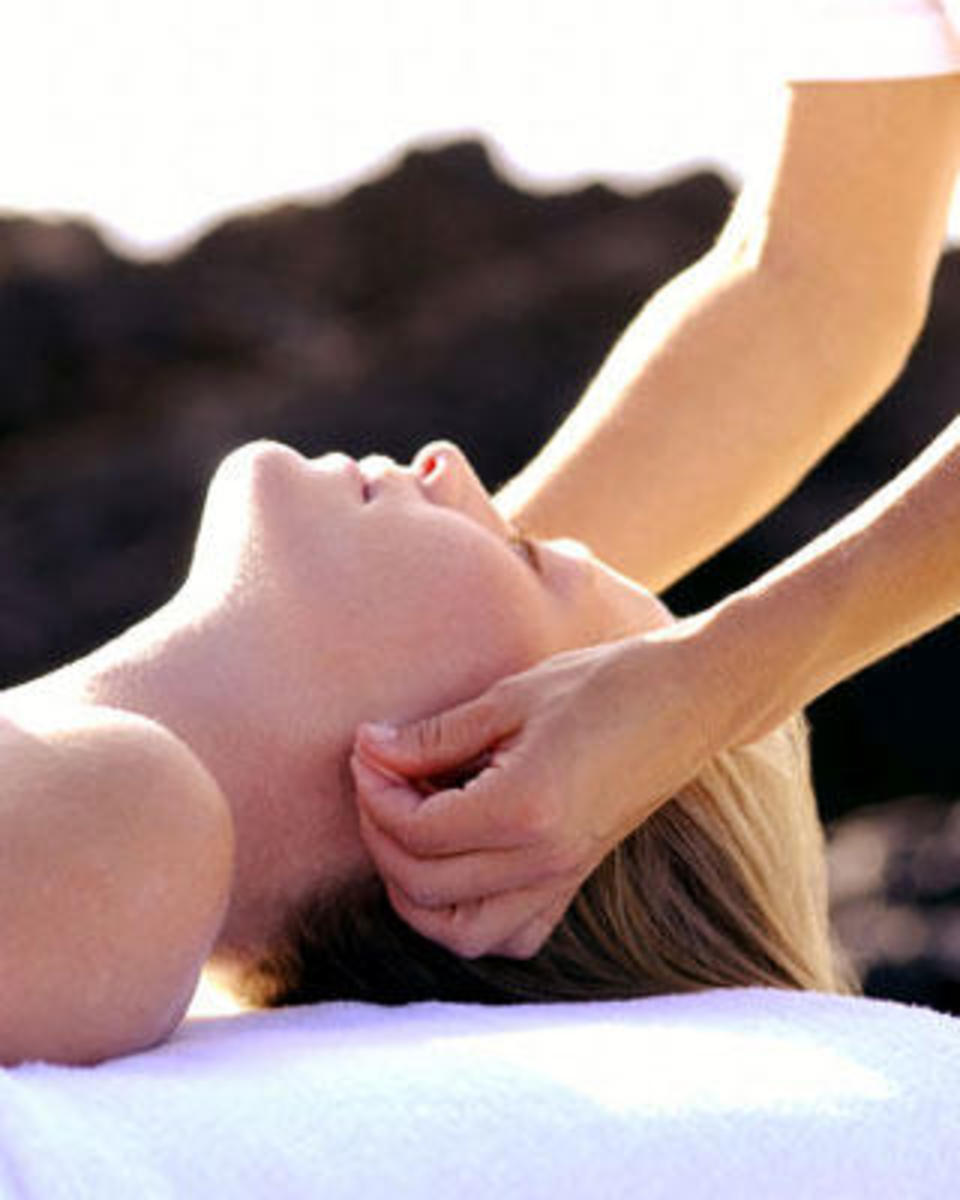Ear Massage - Learn Ten Easy-to-do Ear Massages