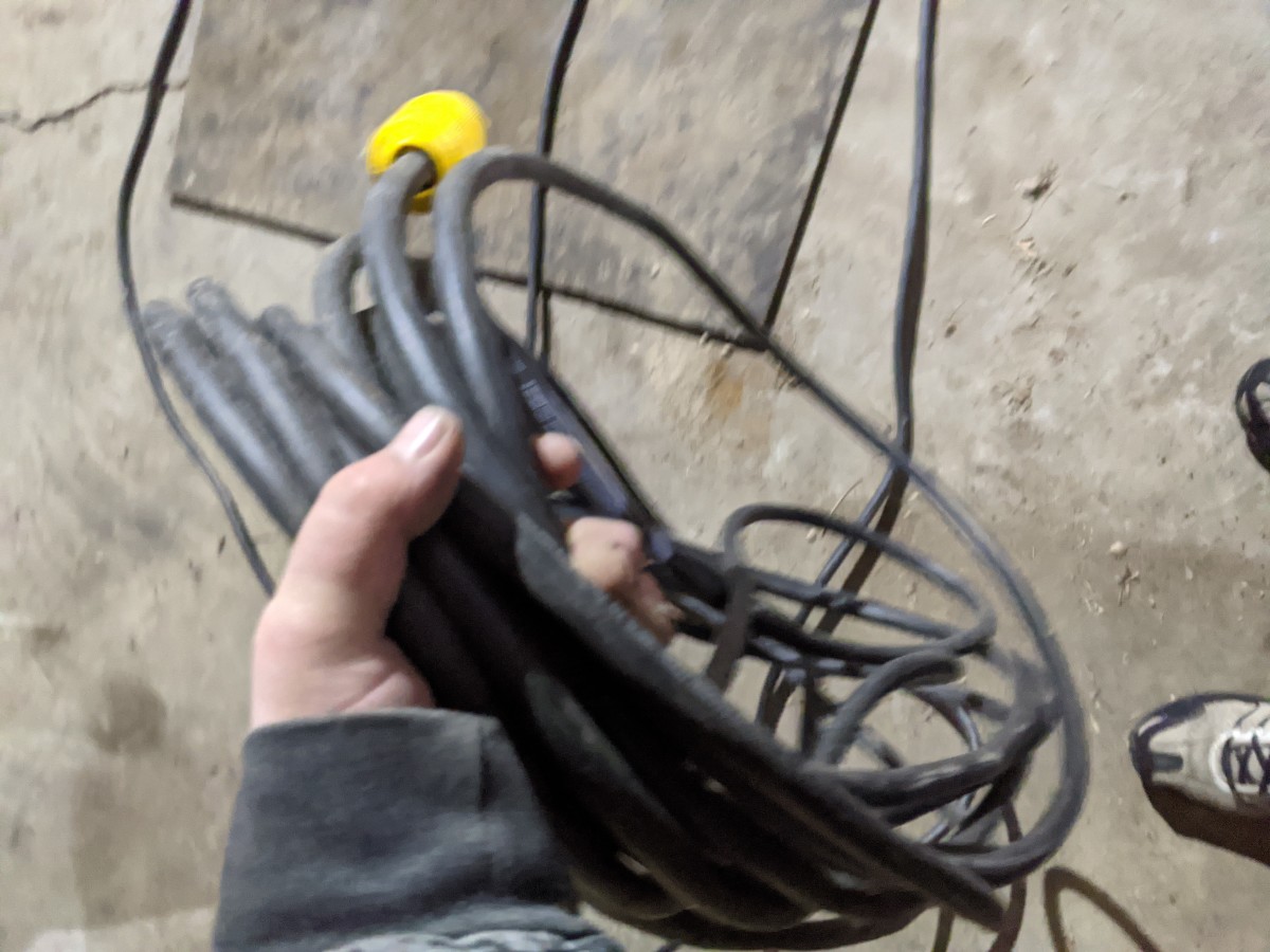 electrical-cord-5s-have-knots