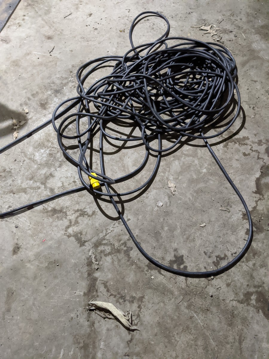 electrical-cord-5s-have-knots