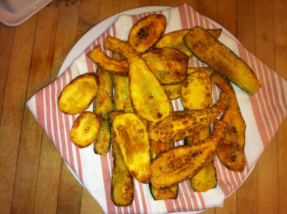 Mouthwatering platter of fried squash