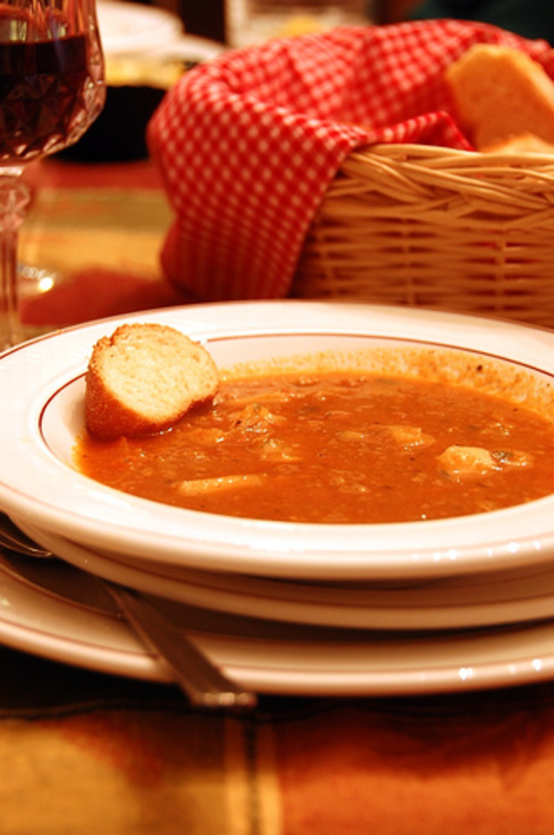 Easy Soup Recipes: Easy Manhattan Style Clam Chowder Recipe