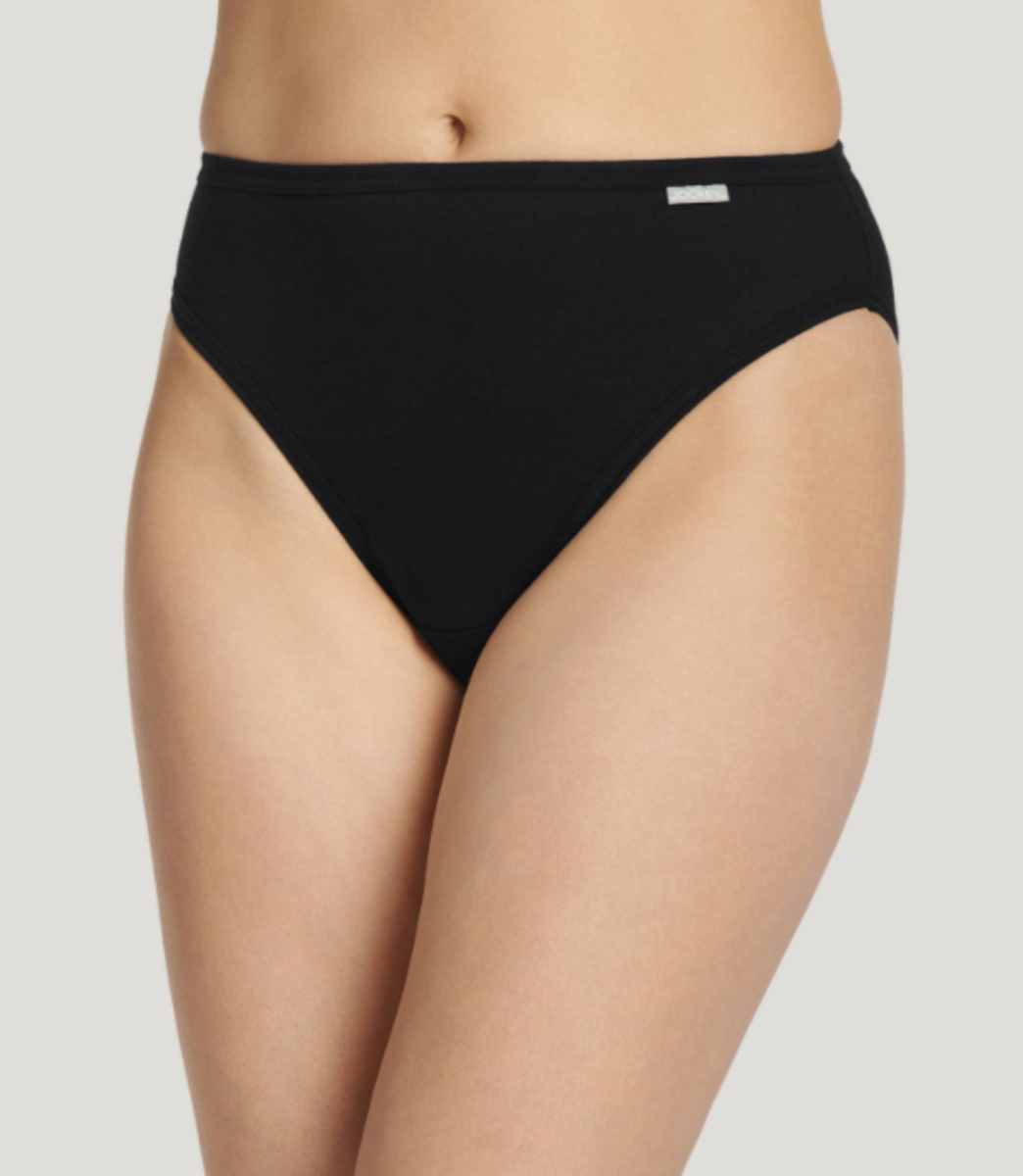 French-Cut panties (viewed from the front).