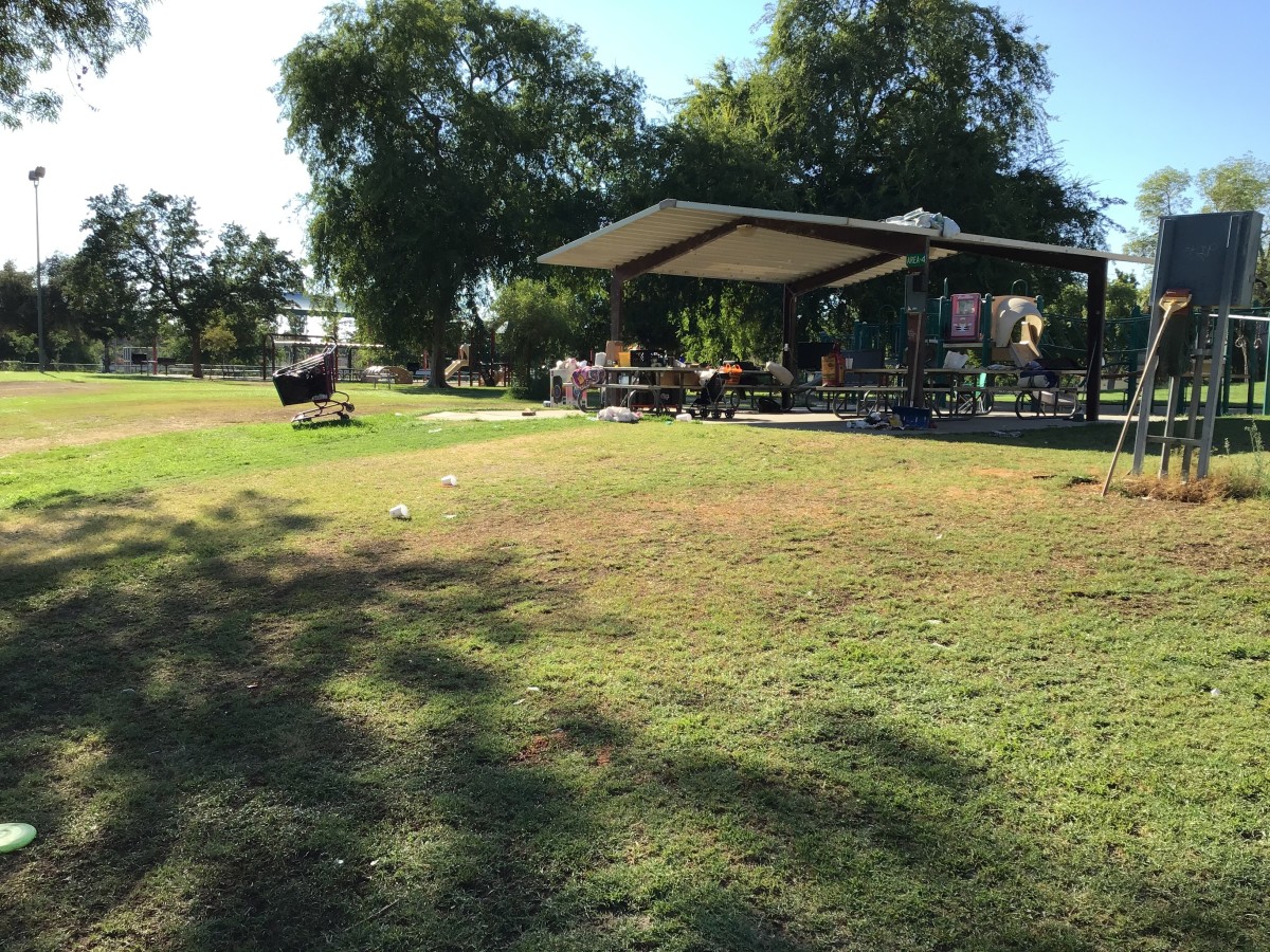 On The Streets Of Bakersfield Days At The Park Soapboxie   How The Other Half Lives On The Streets Of Bakersfield 7 Days At The Park 