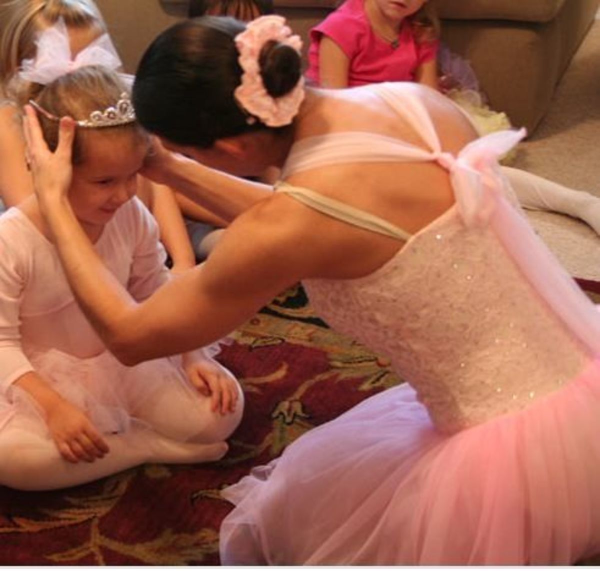 preparing-the-greatest-angelina-ballerina-party-ever-