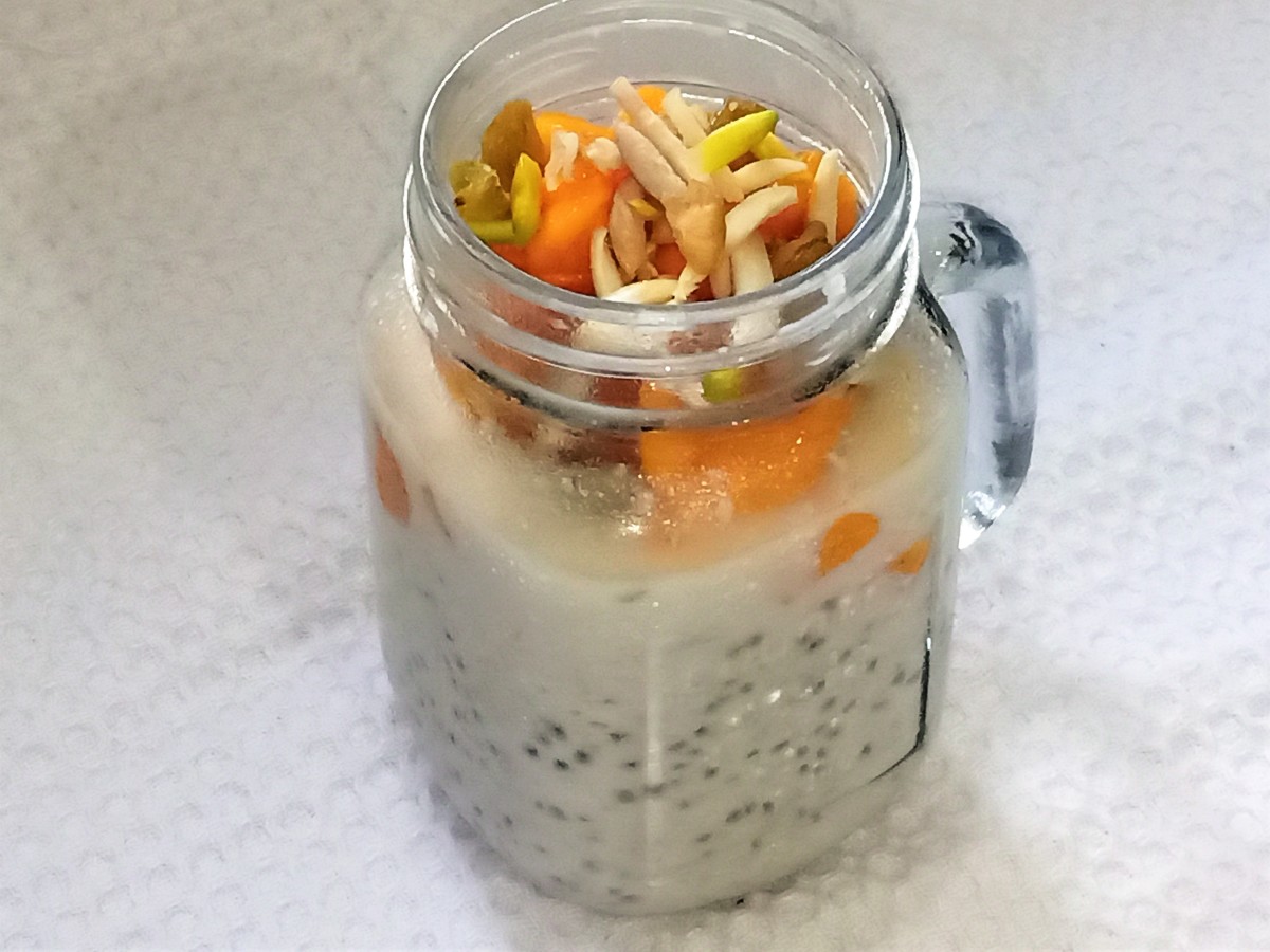 These overnight oats have an Indian influence