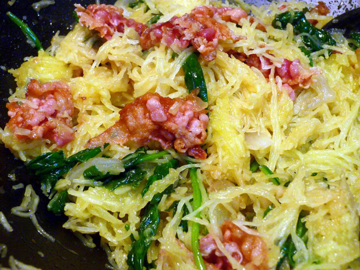 Serving suggestion: with spaghetti sauce, spinach, onions, bacon, and garlic.