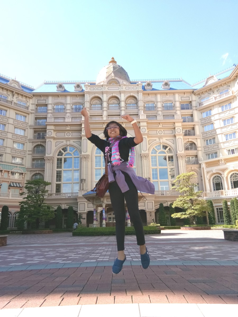 Tokyo Disneyland Hotel is the place to stay, amongst all the other Disney Resorts. It offers Disney themed rooms and has a store where girls can dress up as original Disney Princesses