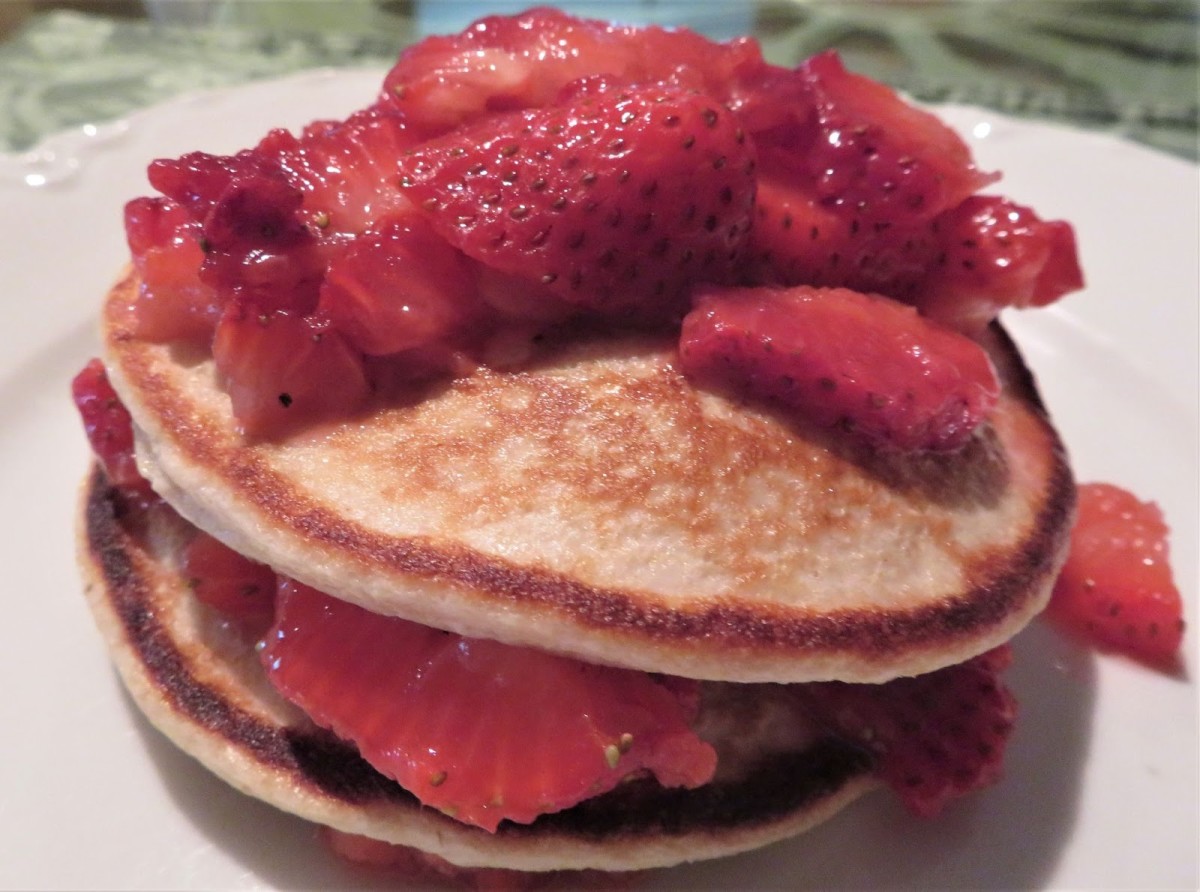 Low-carb cottage cheese pancakes 