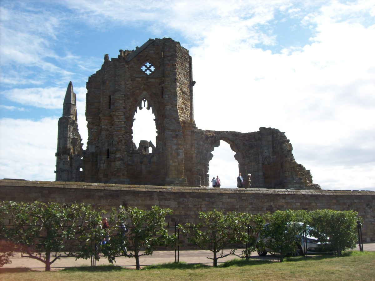 count-dracula-whitby-town-and-abbey-norh-yorkshire