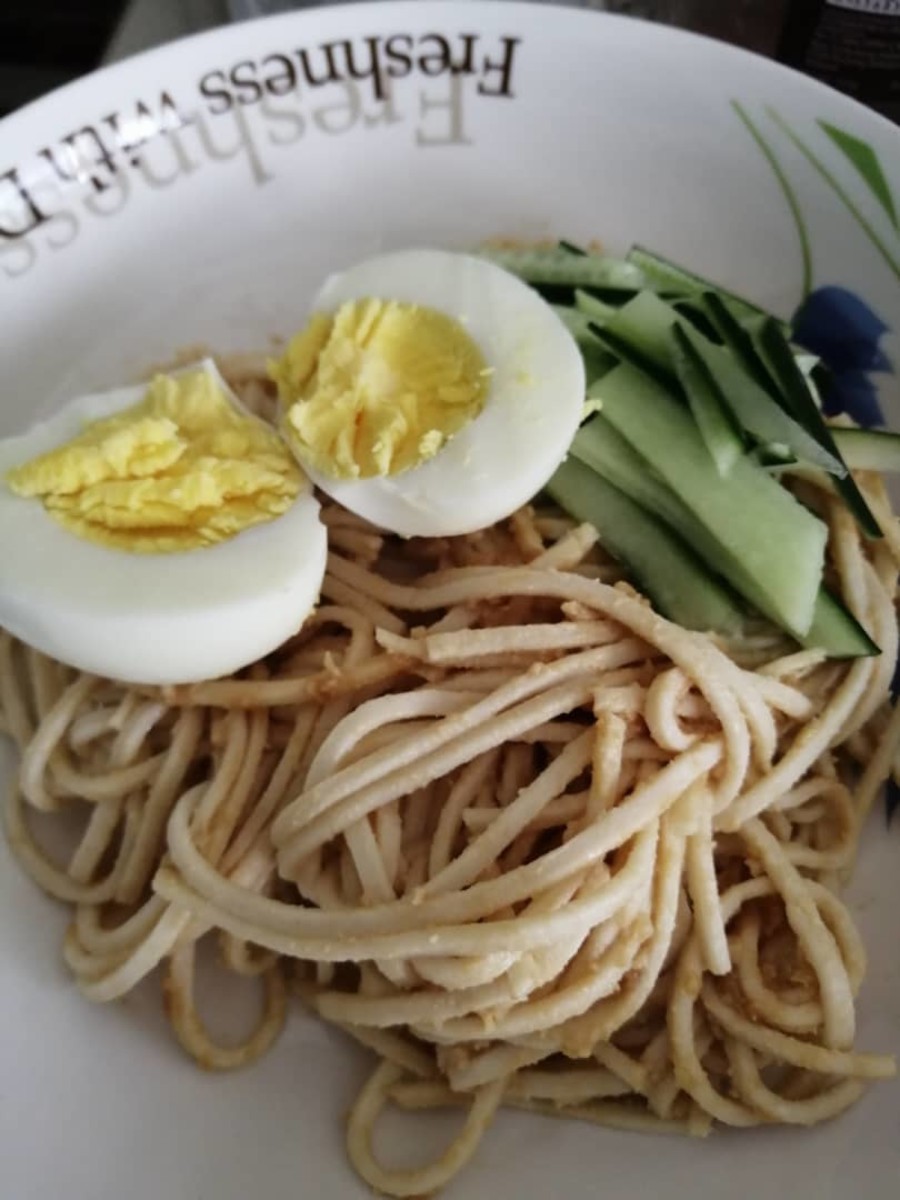 Simple, Savory, and Refreshing Peanut Butter Cold Noodles