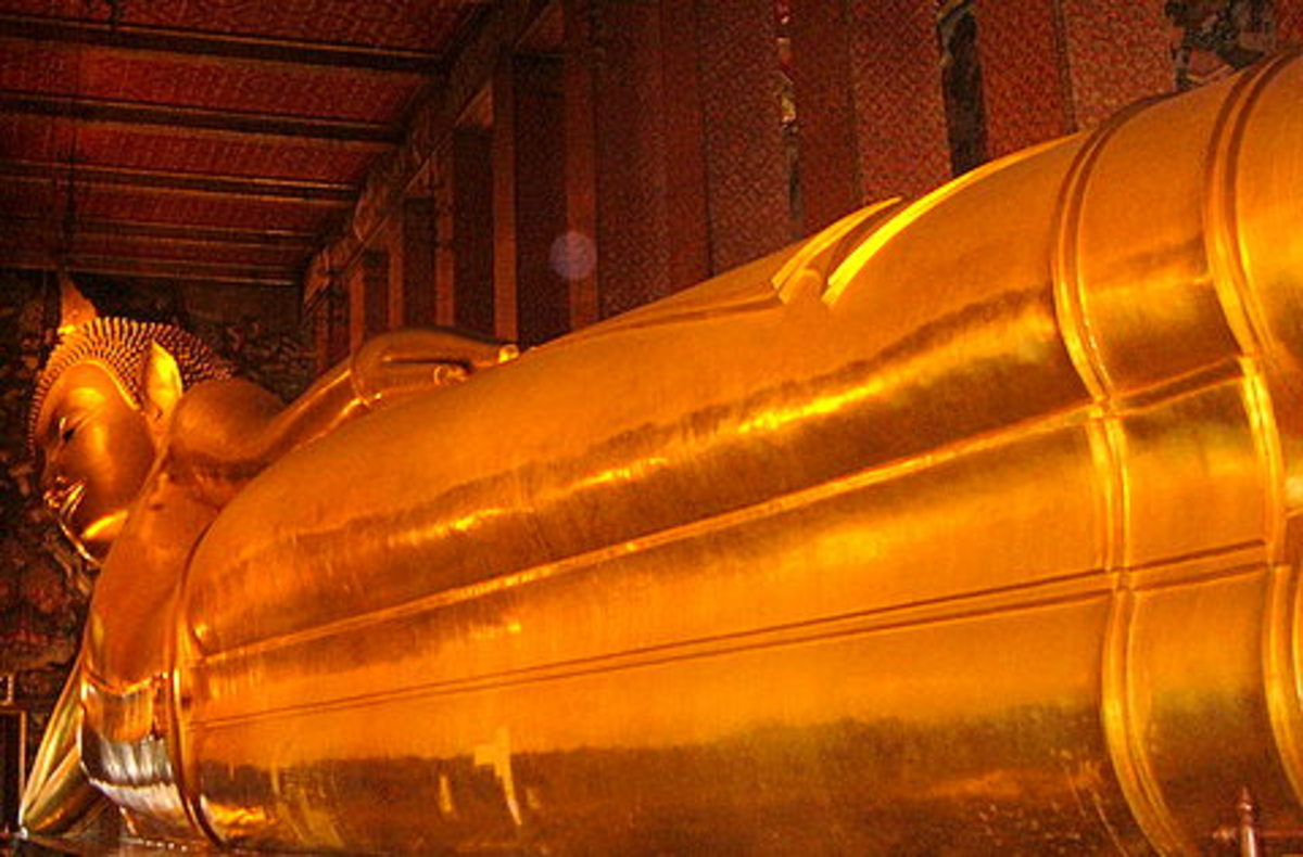 Golden Reclining Buddha