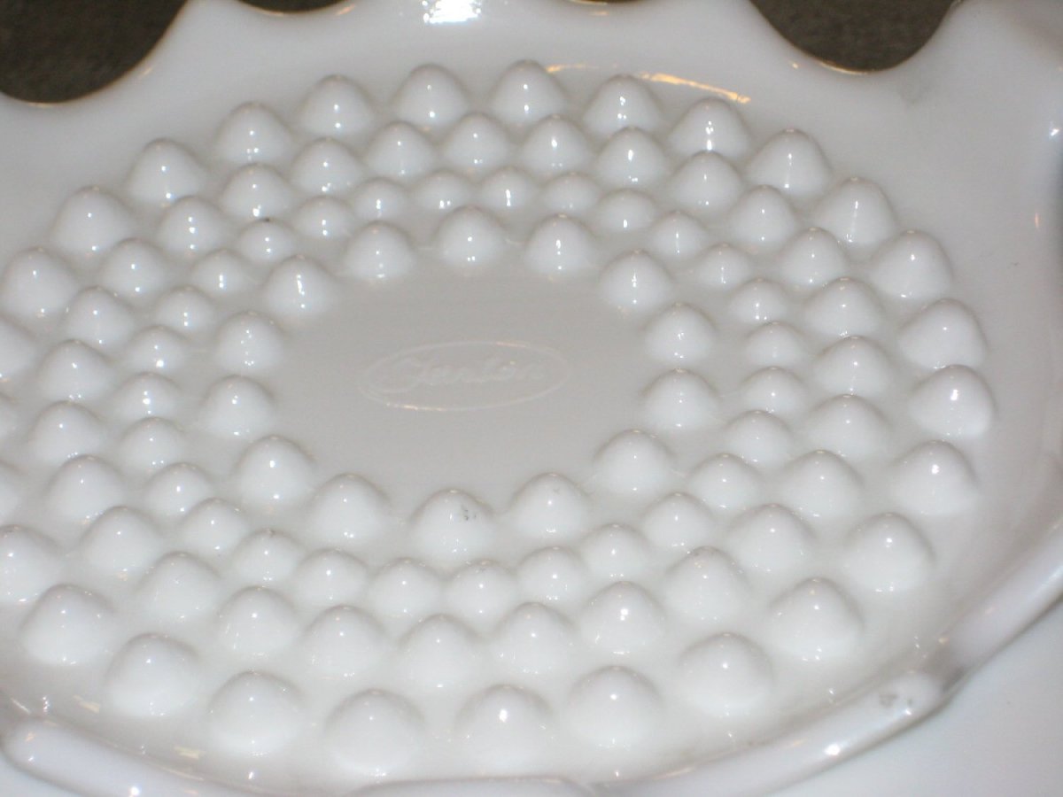 how-to-make-hobnail-milk-glass