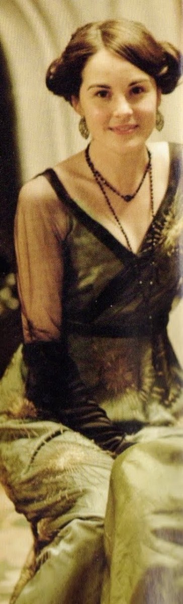 Michelle Dockery as Lady Mary Crawley, Season 1 Downton Abbey 