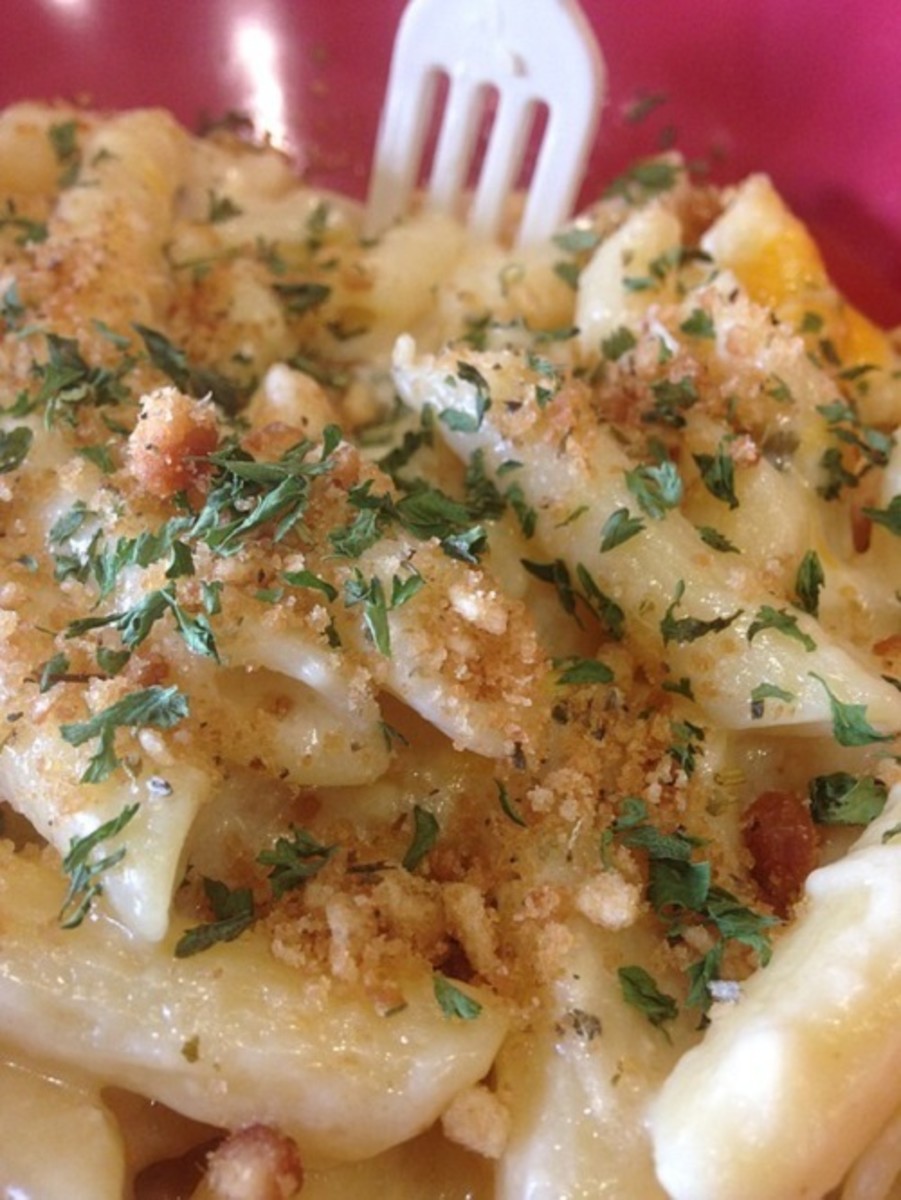 Many chefs add their own signature twist to mac n' cheese