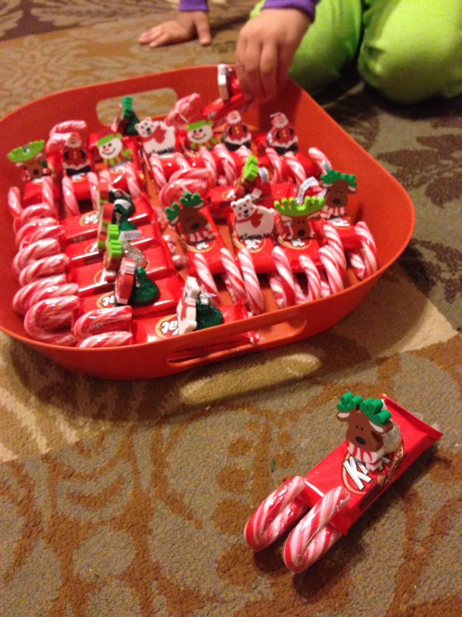 Mini candy sleighs