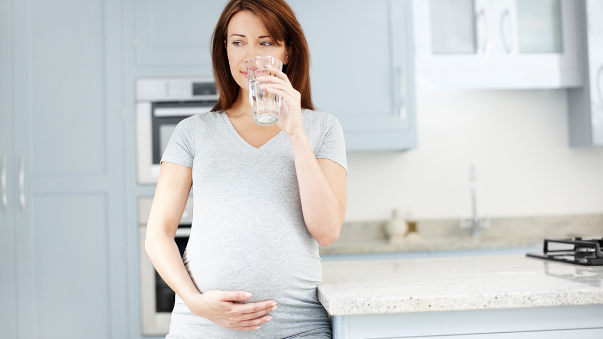 Staying hydrated during pregnancy is the key.